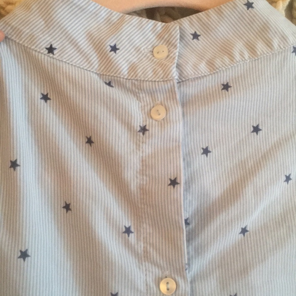 H&M Reverse Button Up Blouse - Picture 3 of 4